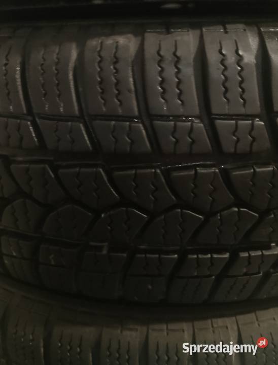 Sprzedam komplet opon Kormoran zimowe 17565 R14 Legnica