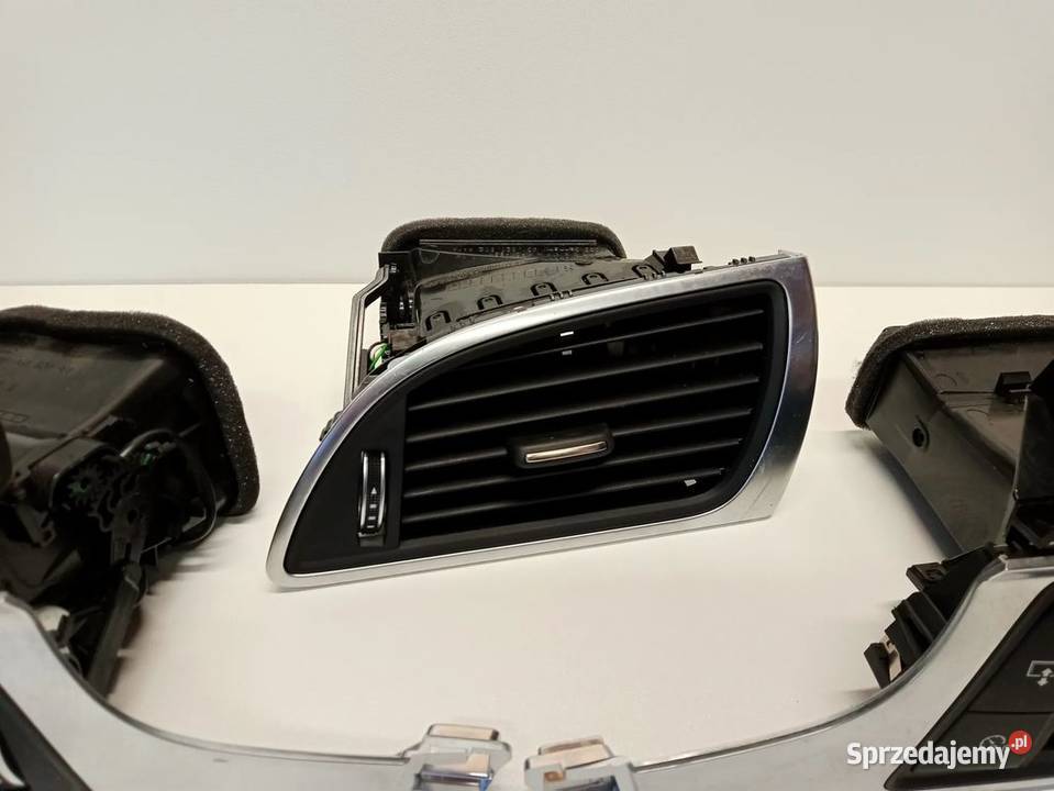 AUDI A6 C7 4G KRATKI NAWIEWU 4G1820951 4G1820901 osobowe Rakoniewice