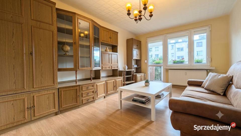 3 pokoje 2 piętro Os Piastów 57 m balkon piwnica Sprzedaż Strzelce Opolskie