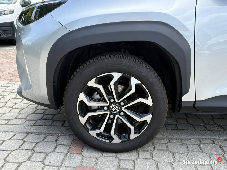 Toyota Yaris Cross 15 AutomatKamera 7 Gwarancja gniazdo USB Tarnowskie Góry sprzedam