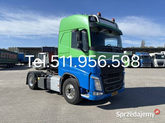 Ciagnik z kompresotem Welgro sprezarka Volvo FH lubelskie Biała Podlaska