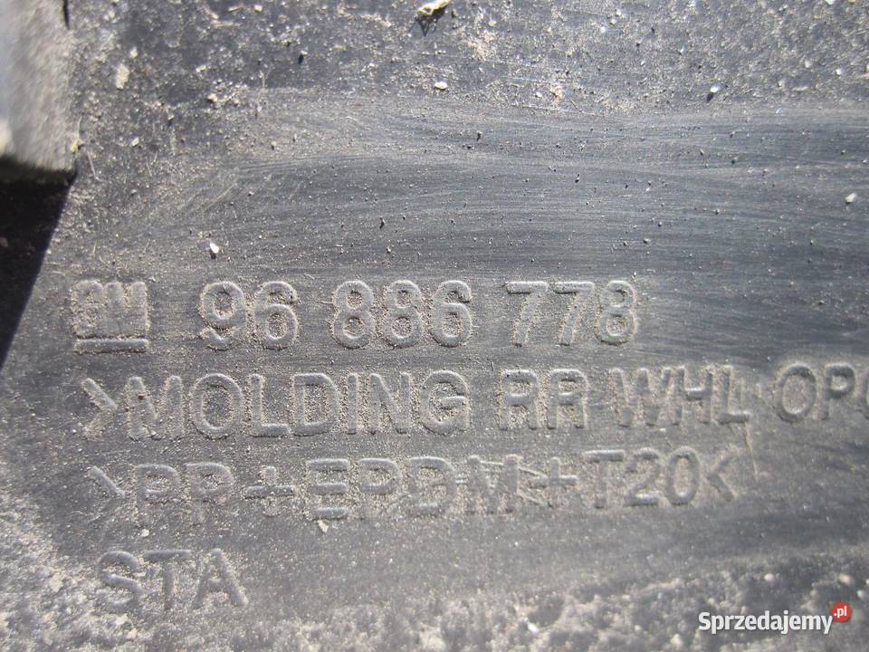 CHEVROLET ORLANDO I LT 12r listwa błotnika prawa osobowe świętokrzyskie