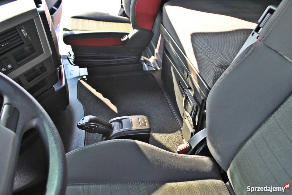 VOLVO FH 460 2013 EURO 6 SUPER STAN wielkopolskie Modliszewko