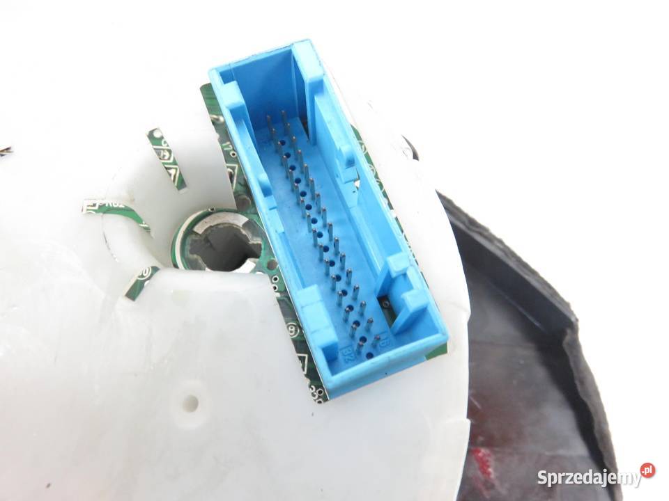 LICZNIK AUDI A4 8D2 B5 19 TDI 8D0919861A Liczniki i zegary