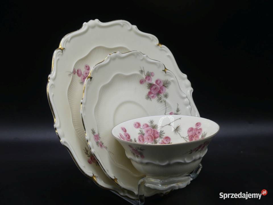 Komplet śniadaniowy Sorau Żary czerwone Mimozy Poznań