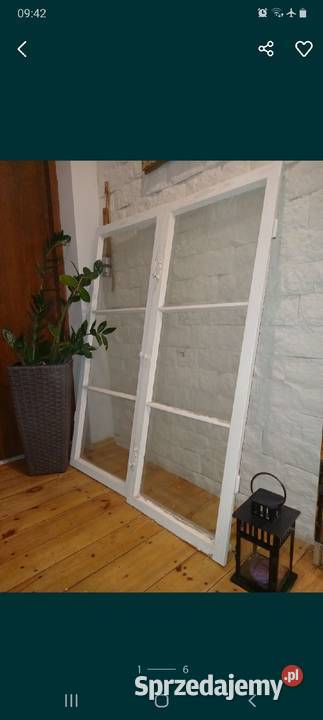 drewniane stare ramy okienne okucia