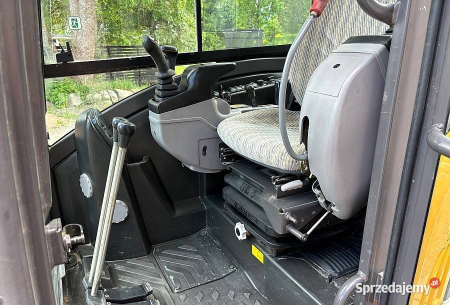 Minikoparka VOLVO EC27C Rok produkcji 2014 kujawsko-pomorskie Kęsowo