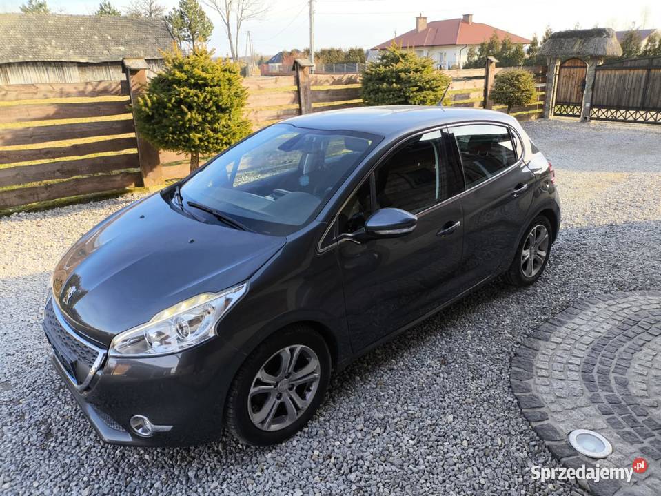 Peugeot 208 12 benzynaKlimatyzacja 184000km Dąbrowa Tarnowska