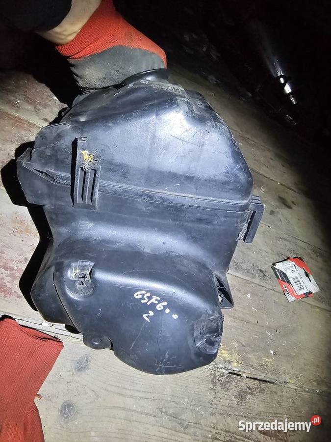 Suzuki gsf 600 Bandit obudowa filtra powietrza Obudowy filtrów Jelenia Góra sprzedam