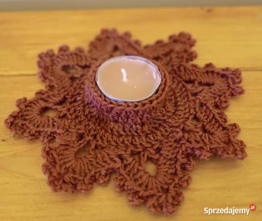 Świecznik ręcznie wykonany na szydełku Warszawa