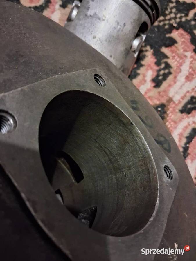 Cylinder Nsu plus tłok lubelskie Annopol