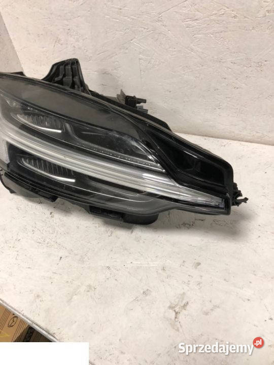 VOLVO S V 60 REFLEKTOR PRAWY FULL LED osobowe lubelskie Kozubszczyzna