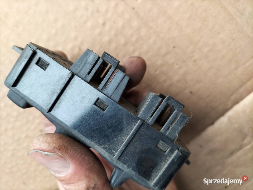 WŁĄCZNIK STEROWANIA SZYB JEEP GRAND CHEROKEE I 1