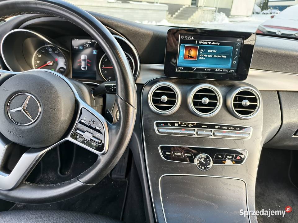 MercedesBenz Klasa C W205 20 300 TURBO 4MATIC nieuszkodzony Olsztyn