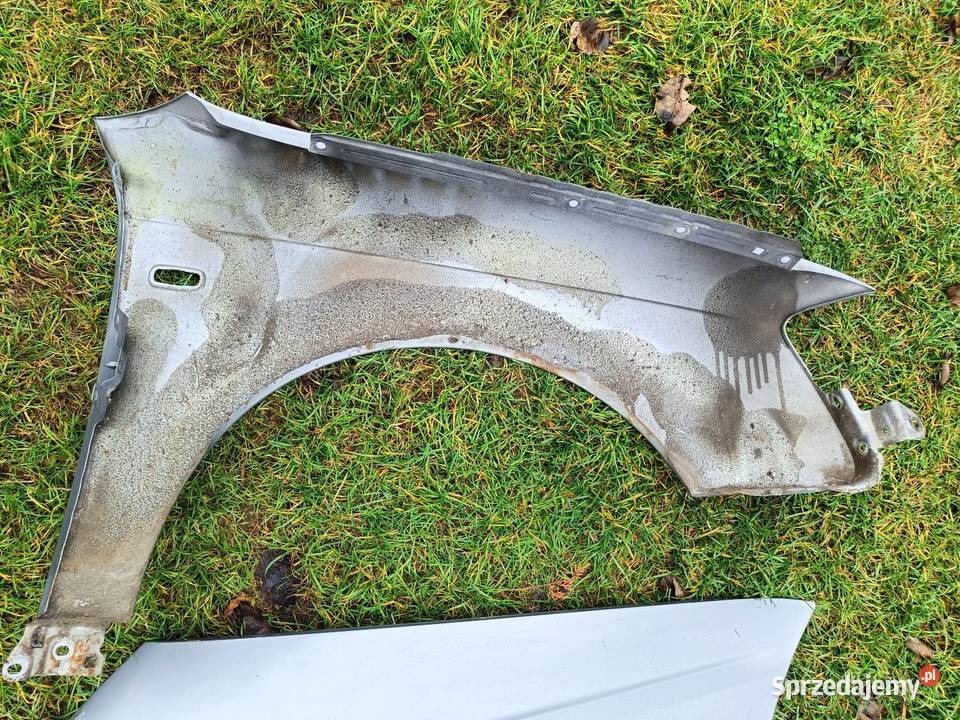 błotniki przednie maska pokrywa silnika audi A4 sprzedam