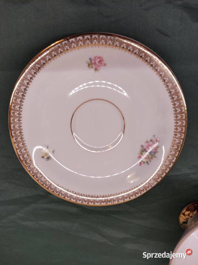Filiżanka ze spodkiem i talerzykiem porcelana Filiżanki i spodki Głuchołazy