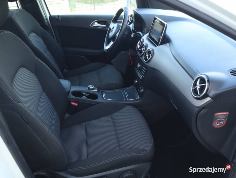Mercedes B B 180 czujnik parkowania sprzedam