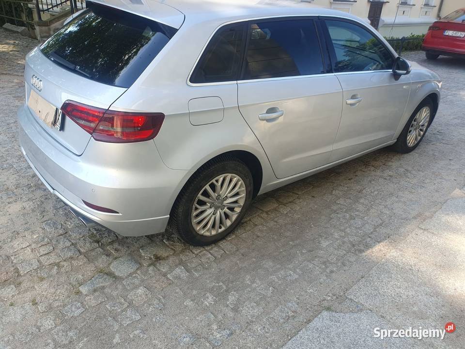Audi a3 8 V 16 TDI ekonomiczny A3 Wrocław sprzedam