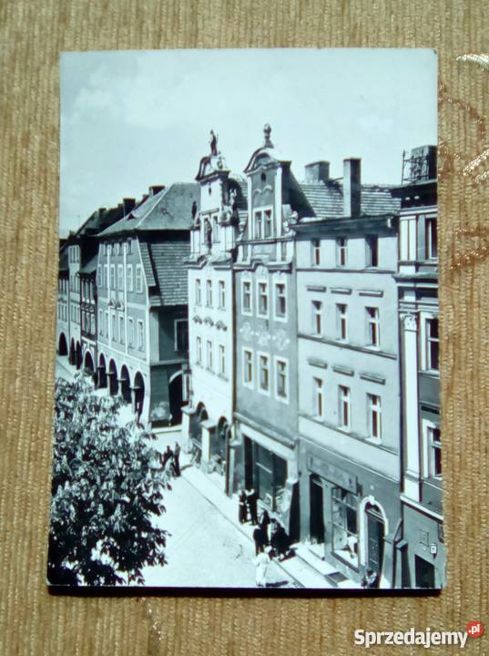 KAMIENNA GÓRA W KOTLINIE KAMIENNOGÓRSKIEJ WIDOK