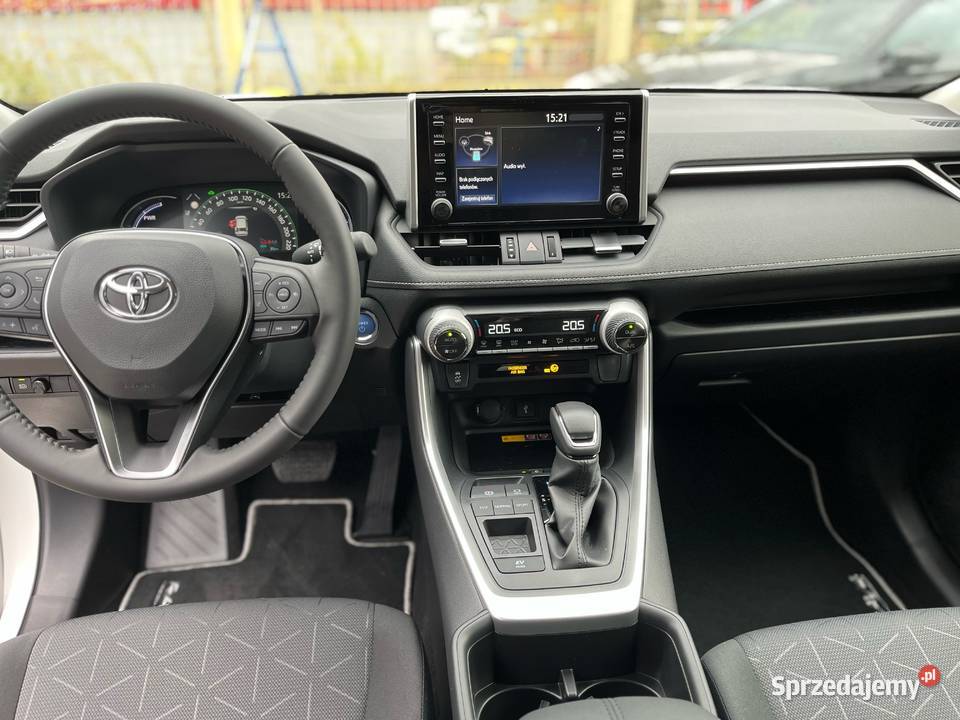 Toyota RAV4 Hybryda automat wynajem 5km Toyota Warszawa