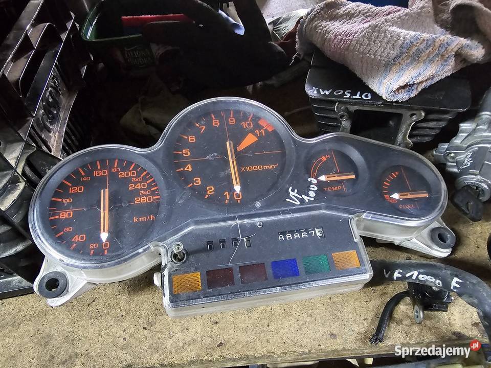 Honda vf1000f licznik prędkościomierz zegary vf dolnośląskie