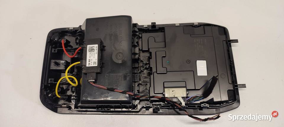 VW TAYRON LAMPKA PODSUFITKI RLINE 57H959561 osobowe