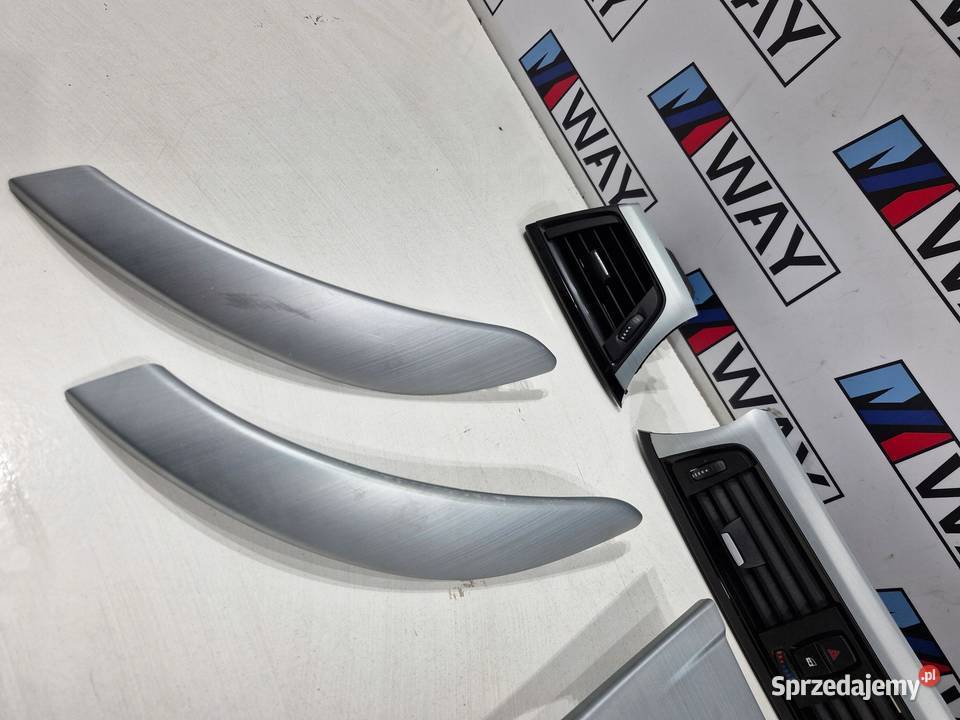 BMW F30 F31 LISTWY OZDOBNE DEKORY KONSOLI SPORT