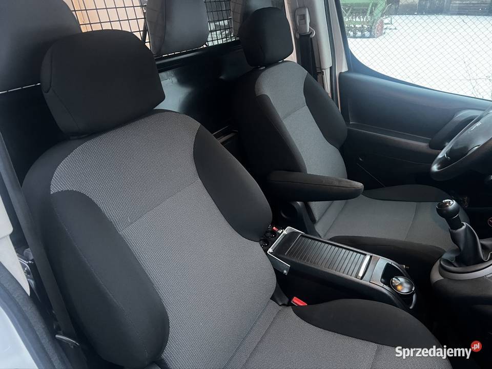 Peugeot Partner 2017 salon Polska Nowodwór