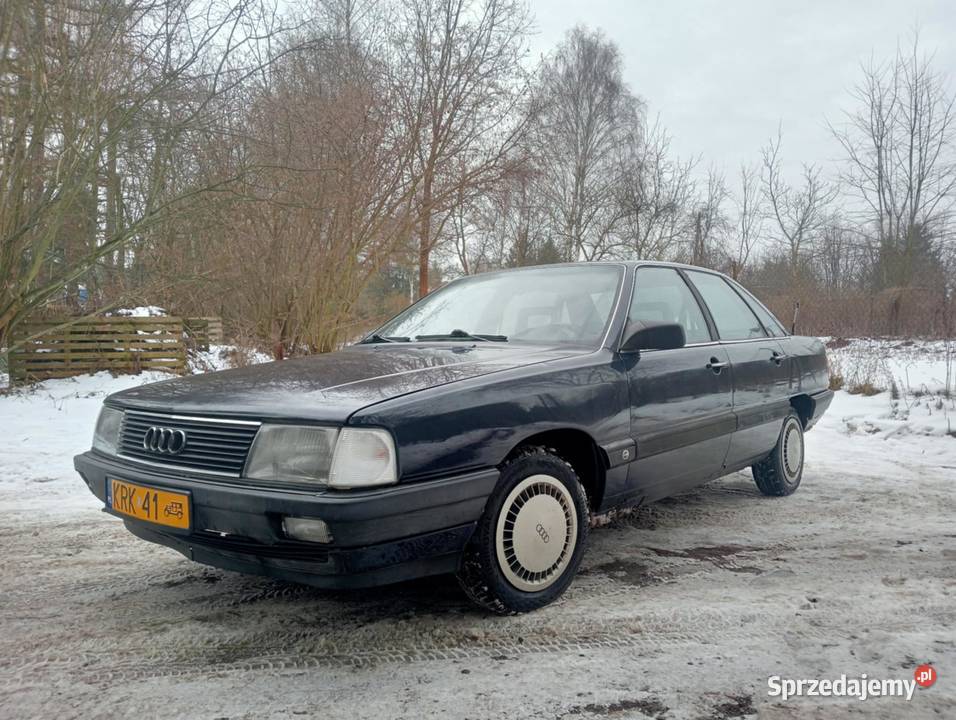 Audi 100 C3 18 90 1986r Zabytek Żółte blachy Kraków