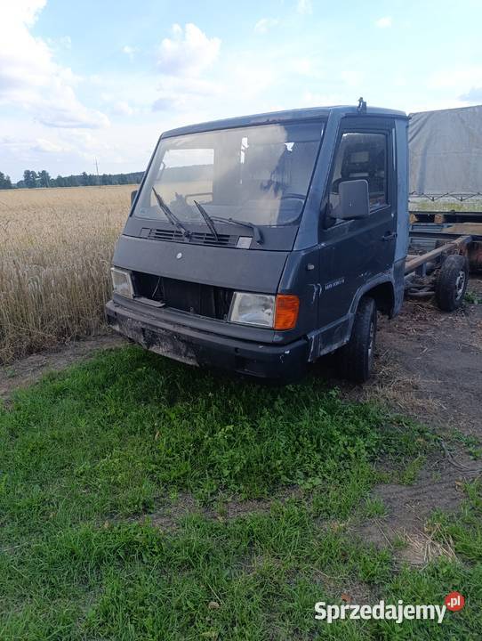 Mercedes na części