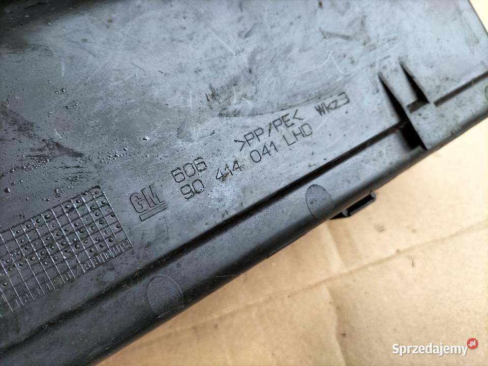 OPEL ASTRA F SCHOWEK PÓŁKA PASAŻERA 90414041 lubelskie Kamień-Kolonia