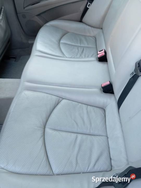 Mercedes W211 Biały 27 do jazdy Krynica-Zdrój