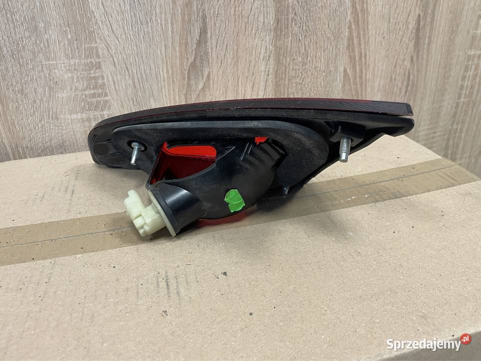 Mitsubishi Colt cz3 lift lampa tył w klapę lewa Części samochodowe Kozubszczyzna