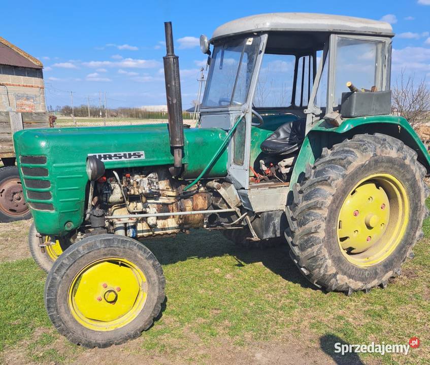 Ciągnik Ursus C4011 Izbica Kujawska