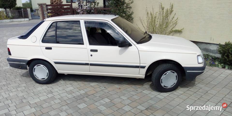 Peugeot 309
