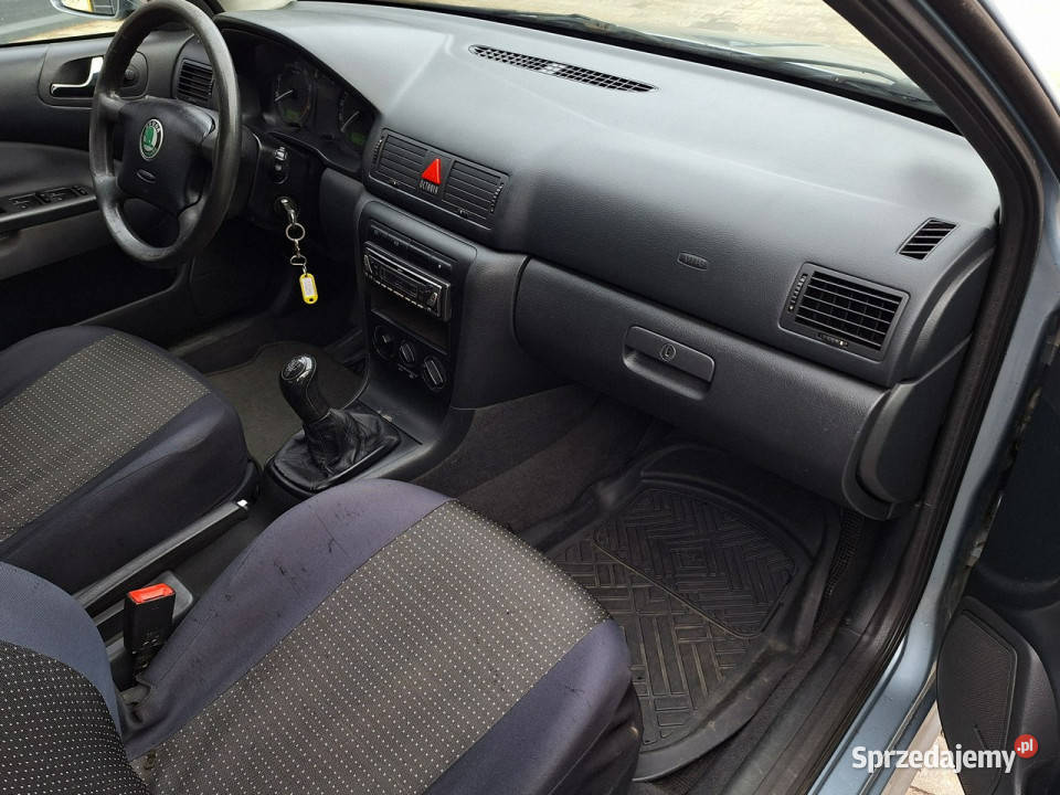 koda Octavia 16MPi 102 klimatyzacja ESP alufelgi klimatyzacja Olsztyn