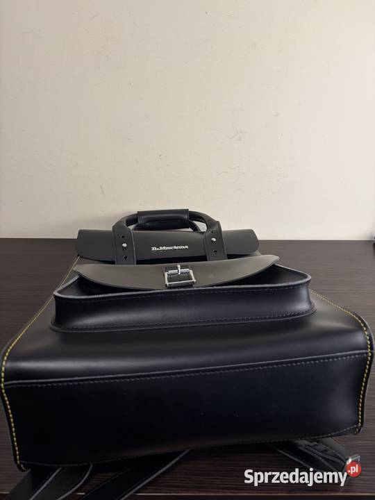 Skórzany plecak Dr Martens AC989003 Łódź