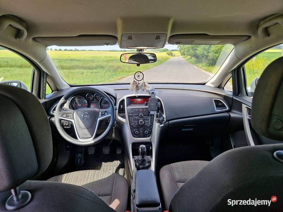 Opel astra j 2011r 17 110 Kombi wielkopolskie Kostrzyn