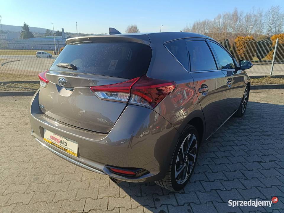 Toyota Auris II Hatchback 5d Facelifting 12 D4T
