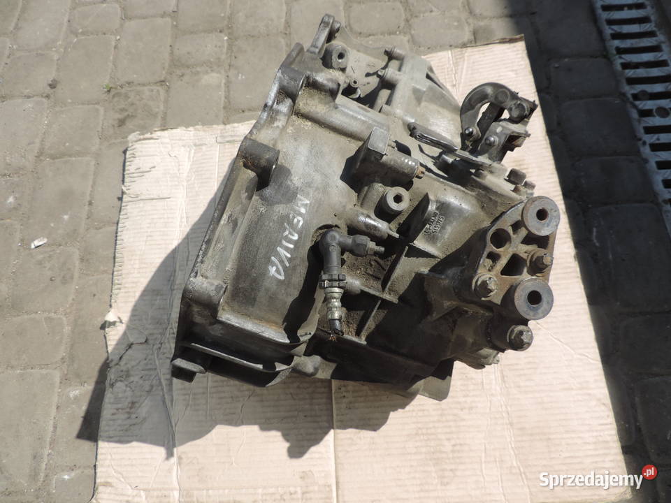 SKRZYNIA BIEGÓW MANUALNA OPEL MERIVA A F23 17 Rok produkcji 2005 Układ napędowy Nowy Sącz