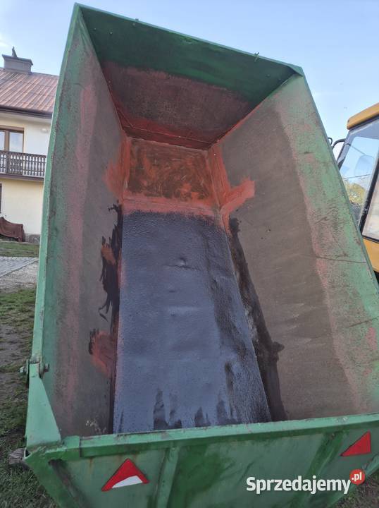 Przyczepa rolnicza wanna wywrotka jednoosiowa Bucze