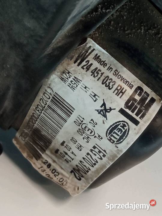 LAMPA PRZÓD PRAWA EU 24451033 Opel Astra III świętokrzyskie