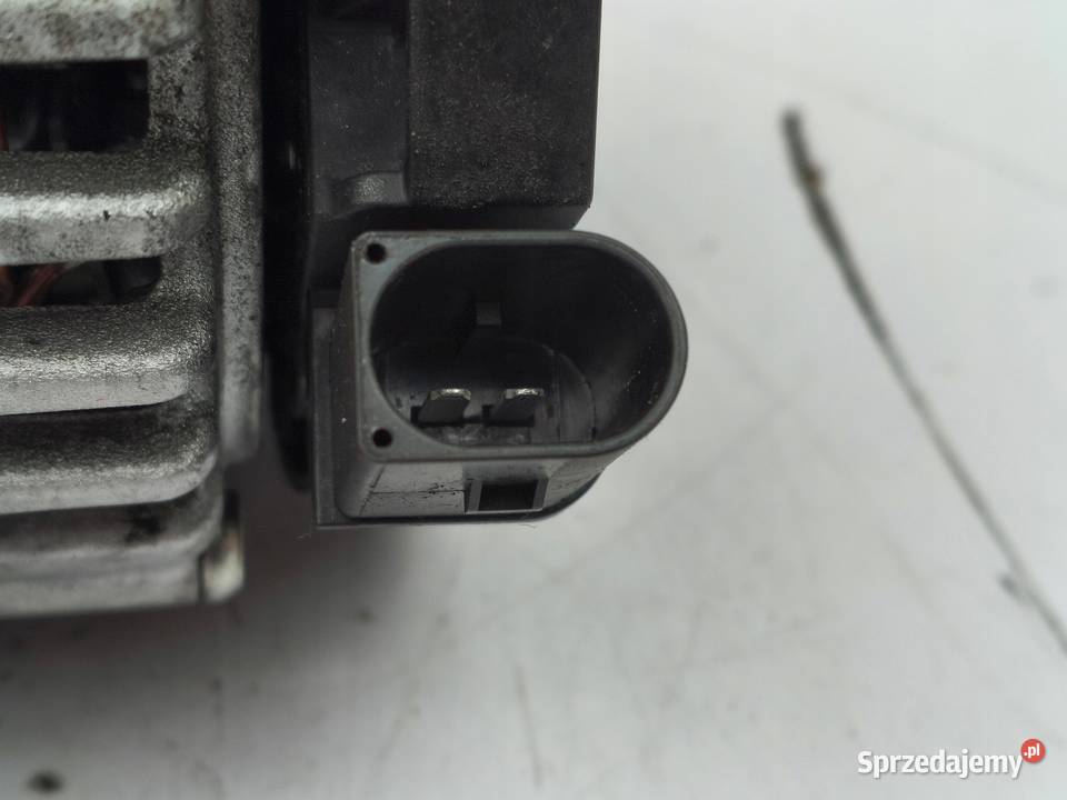 ALTERNATOR BMW E90 E91 30 i zamiennik STARDAX