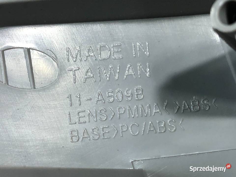 OPEL ASTRA H Kombi 042007122012 Lampa tylna lewa Motoryzacja świętokrzyskie