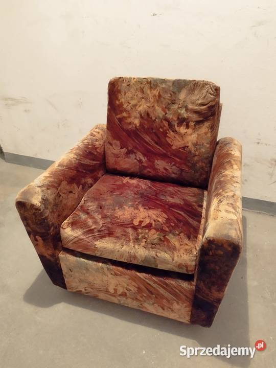 Wygodny fotel PRL na kółkach 69cm