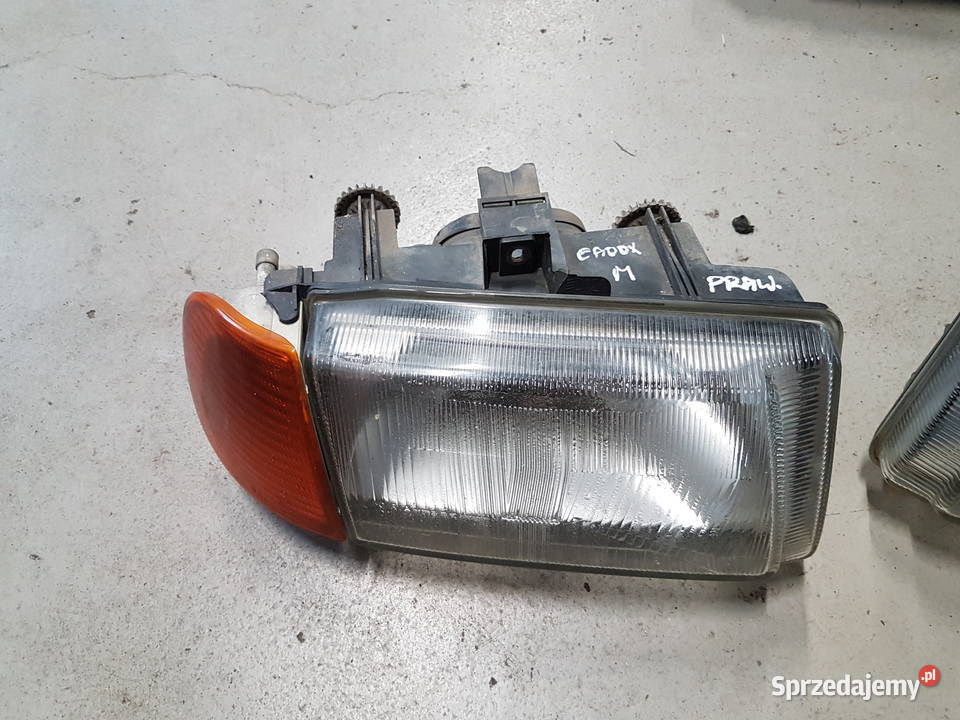 VW CADDY 1998 2000 REFLEKTOR LAMPA PRZEDNIA LEWA Turek