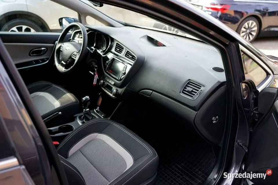 Kia Ceed 16CRDI Klima NAVI 110 2013r II 2012 1582cm3 Płock