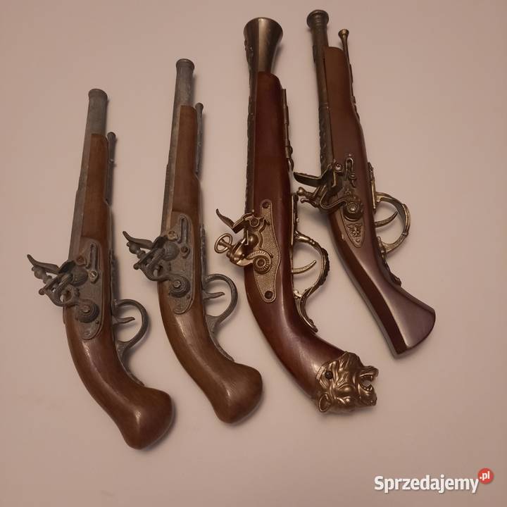 Dekoracja replika pistolety skałkowe pomorskie Gdynia