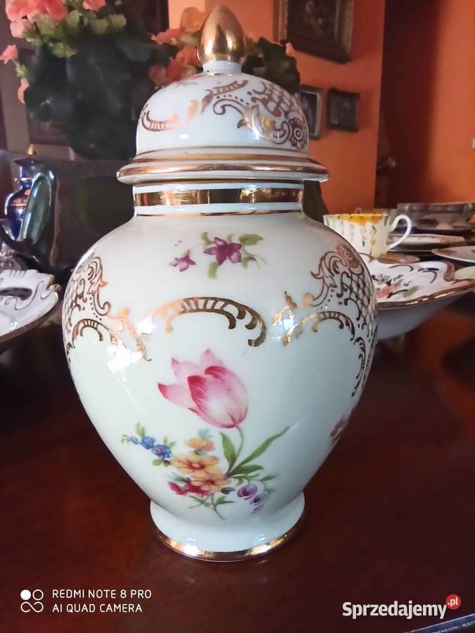 Amfora z bukiecikami ecru Syg Import korona Porcelana i szkło Gdańsk sprzedam