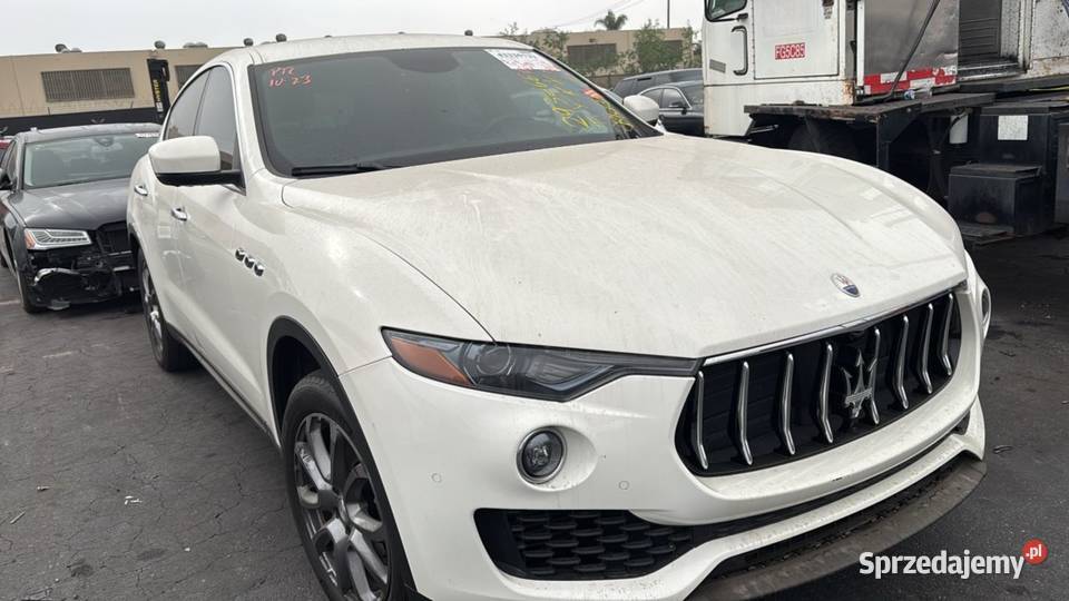 Maserati Levante 430 V6 4x4 Silnik Ferrari czujnik deszczu Levante